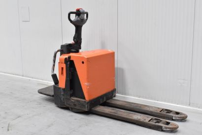 Porta Paletes Elétrico - BT LPE 200/8 [Em Stock]