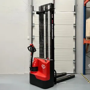Stacker Elétrico - ES15-15ES
