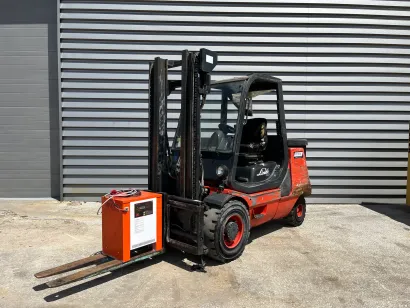 Empilhador Elétrico - Linde E40P [Alugado]
